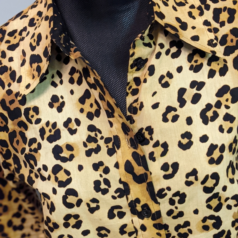 Jones New York Cheetah Print Shirt